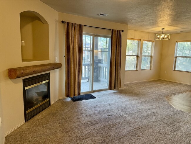 Building Photo - 1820 Fox Bay Dr