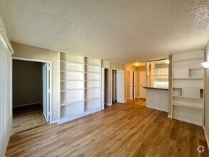 Building Photo - $500 OFF FIRST MONTH RENT!!! Cozy Studio C...