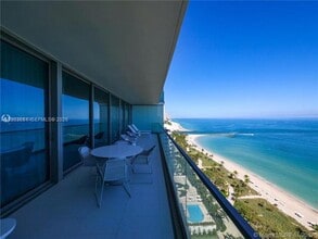 Building Photo - 10201 Collins Ave