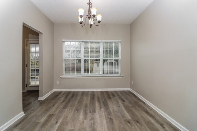 Building Photo - 317 Prescott Ct