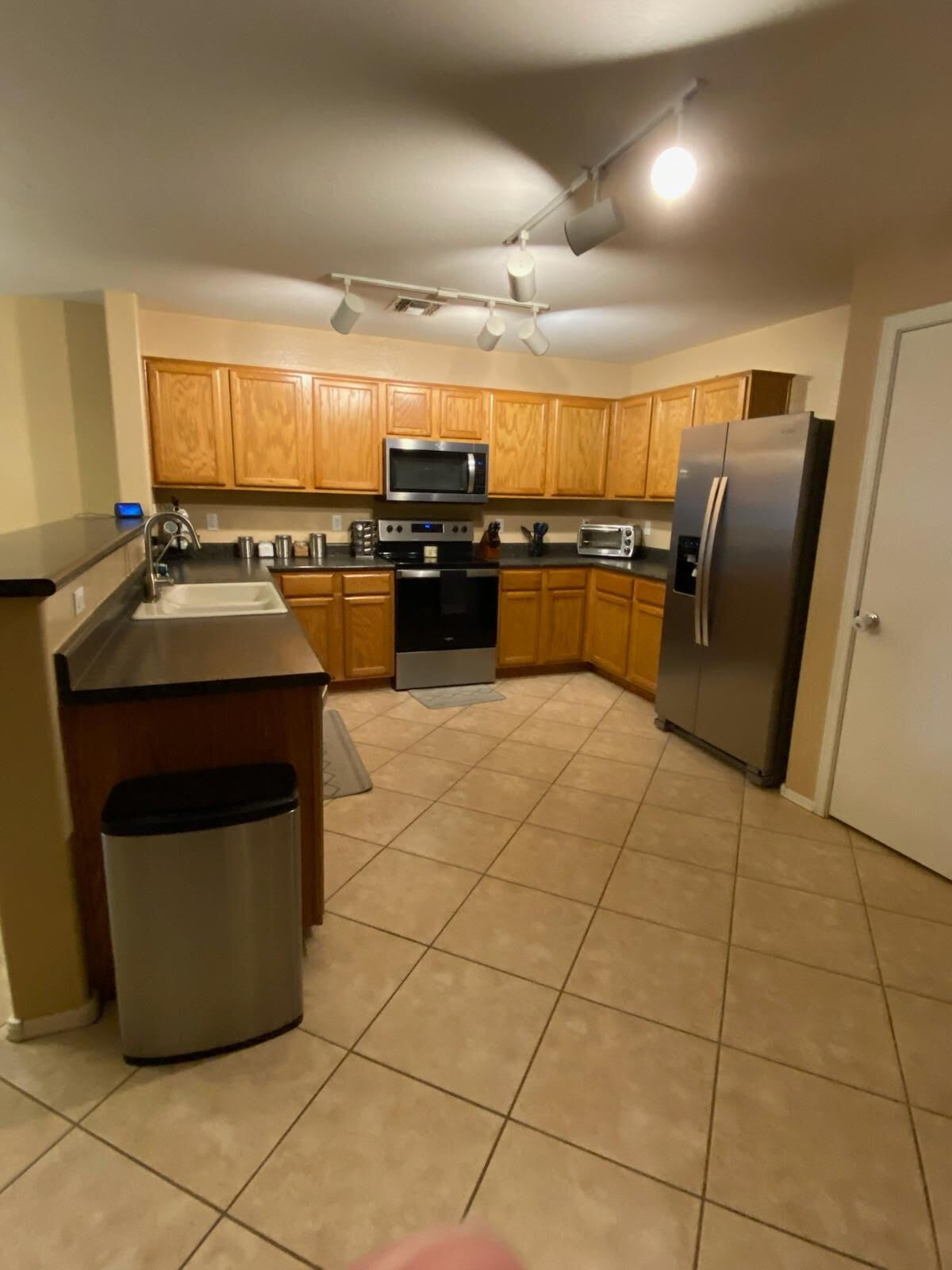 Building Photo - 6932 S Morning Dew Ln