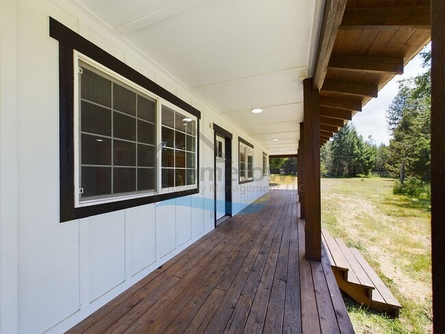 Building Photo - 32 Countryside Ln