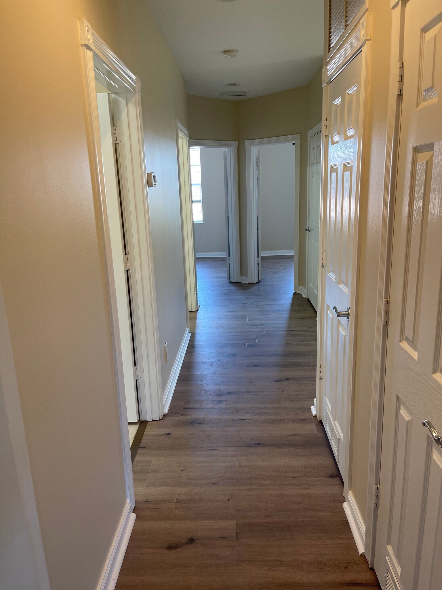 Building Photo - 7604 Andora Dr