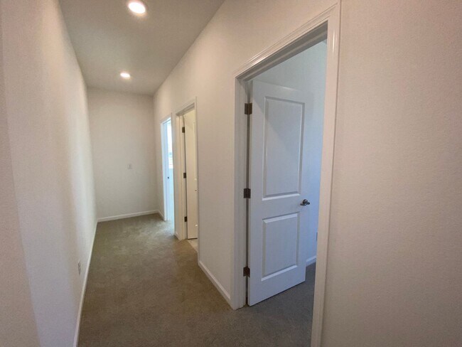 Building Photo - Built 2024 Spanish Springs Reno 5 Bedroom ...