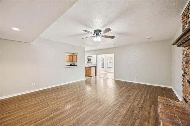 Building Photo - 2710 Clover Valley Dr