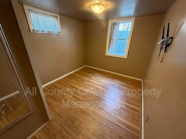Building Photo - 1407 Ord St