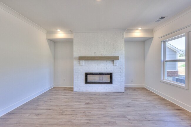 Building Photo - 3510 Howard T Smith Dr