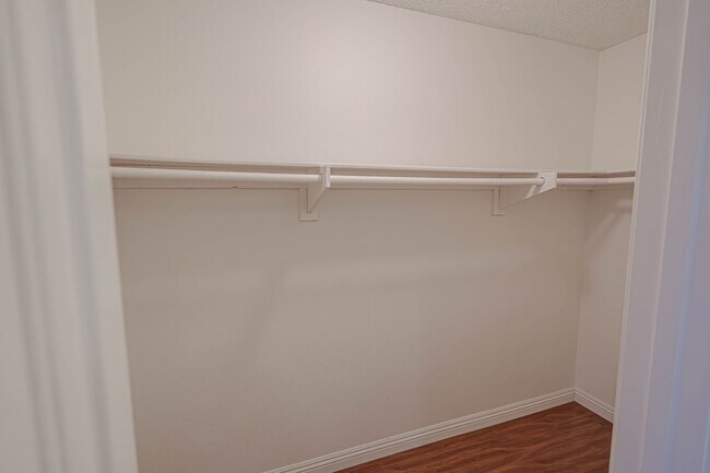 Building Photo - Canyon Oaks 2 Bedroom Rental Home in Canyo...