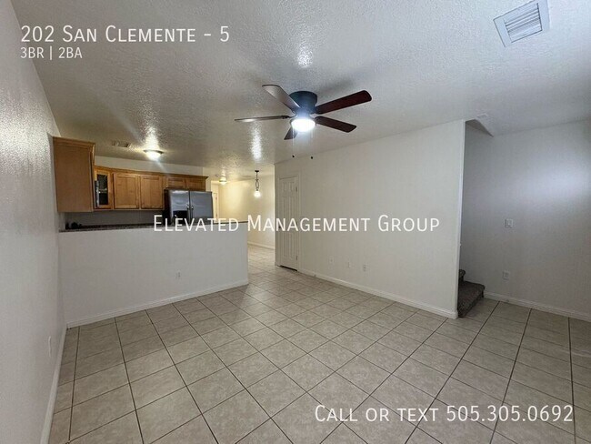 Building Photo - 202 San Clemente Ave NW