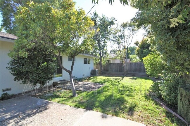 Building Photo - 3501 Speno Dr