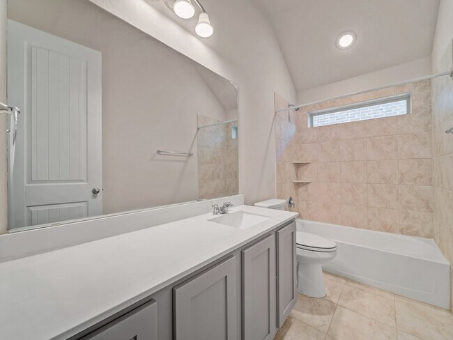 Building Photo - 2517 Solomons Pl