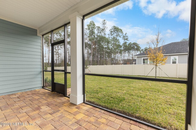 Building Photo - 122 Wrensong Pl