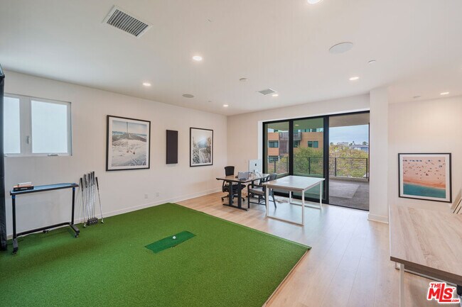 Building Photo - 12962 Discovery Crk