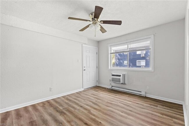 Building Photo - 200 Pullman Ave