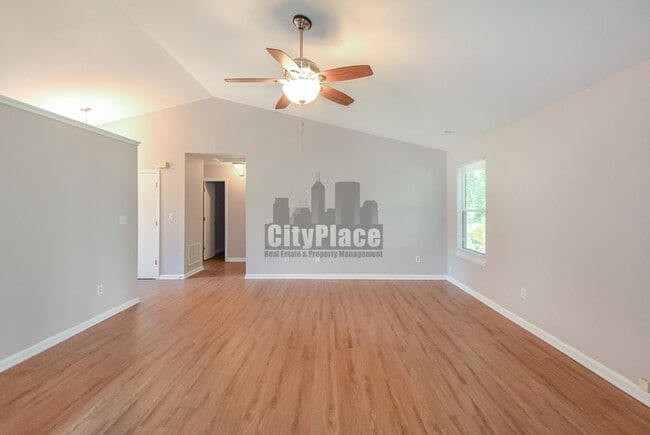 Building Photo - 4617 Welton St