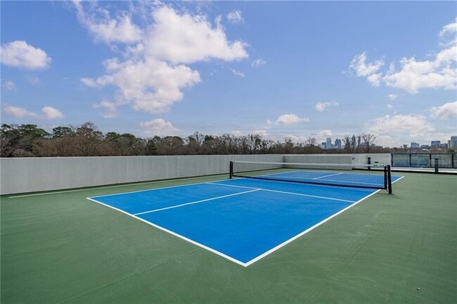 Building Photo - 2425 Peachtree Rd NE