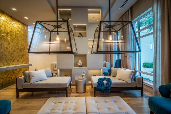 Building Photo - 7943 Talavera Pl