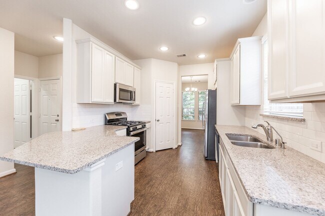 Building Photo - 18011 Alton Springs Dr