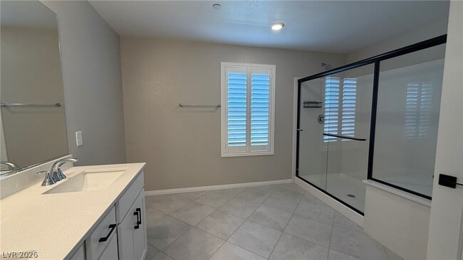 Building Photo - 2283 Teatro Ave