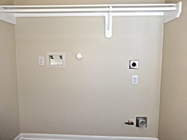 Building Photo - 2906 Tara Gables Ct