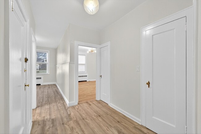 Building Photo - 784 Avenue C