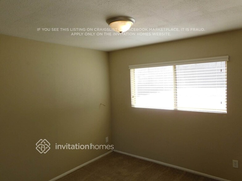 Building Photo - 4335 E Nancy Ln