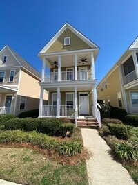 Building Photo - 3673 Longfellow Rd