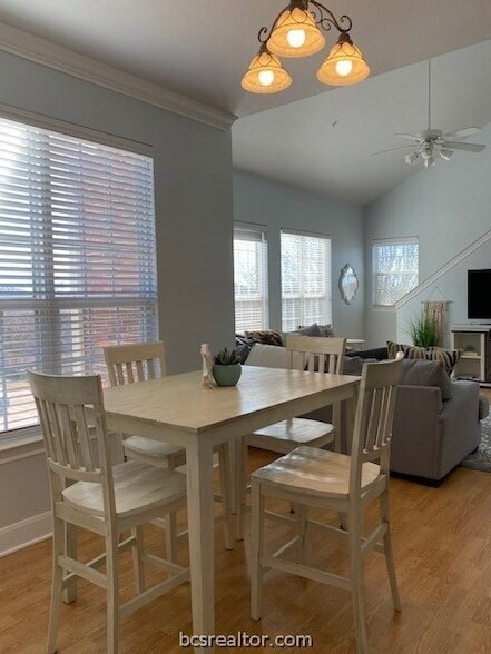 Building Photo - 801 Luther W St