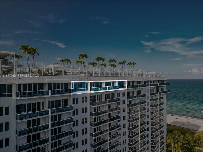 Building Photo - 102 24th St