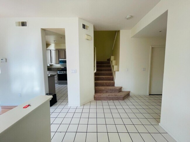 Building Photo - 596 Shoal Cir
