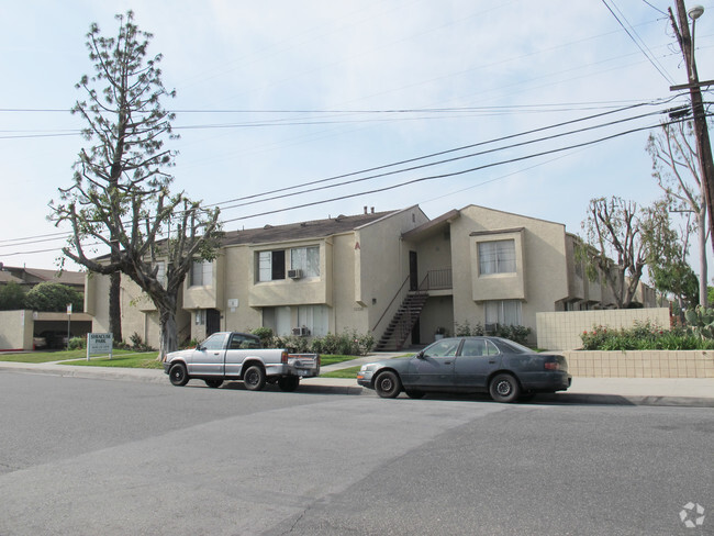 Building Photo - Syracuse Park Apartments