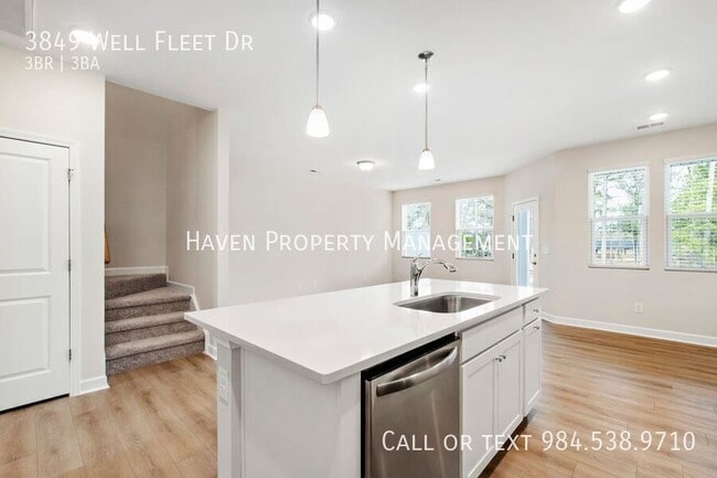 Building Photo - 3849 Well Fleet Dr