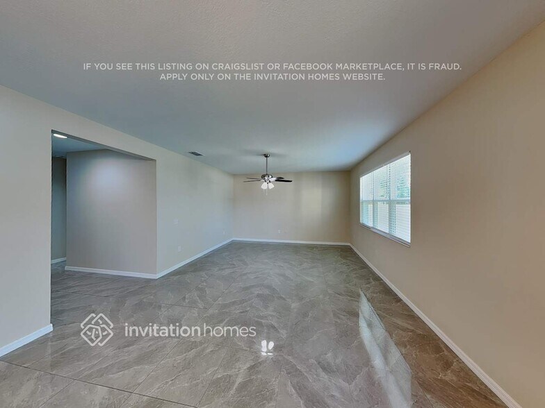 Building Photo - 2804 Wagon Wheel Trl