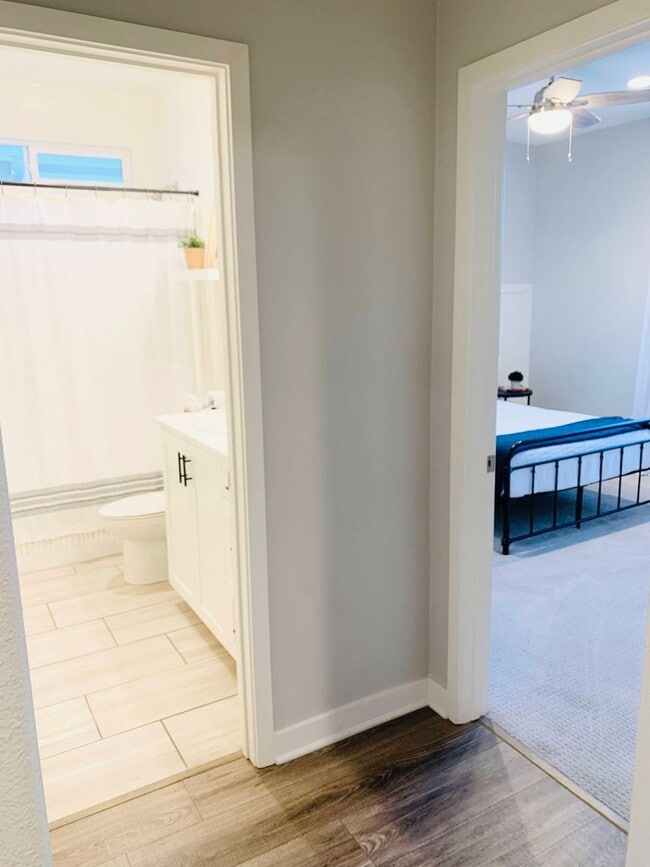 Building Photo - Gorgeous 4 Bedroom Home in West Murrieta