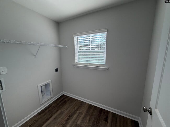 Building Photo - 2053 Armada Rd