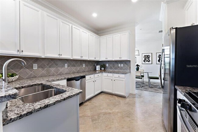 Building Photo - 5843 Wake Forest Run