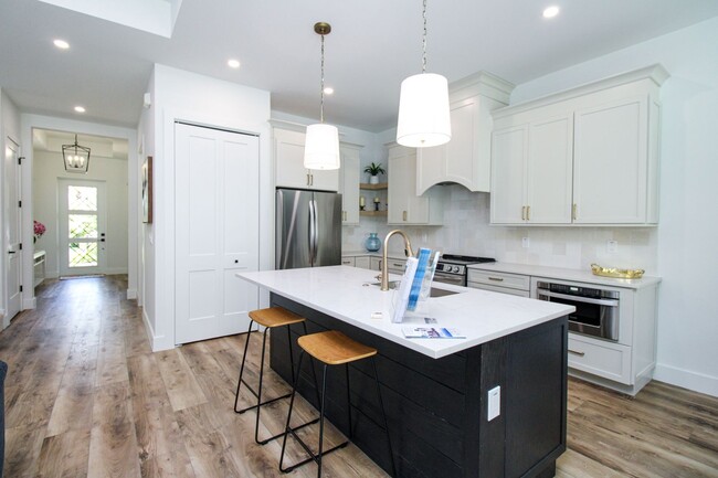 Building Photo - ** BRAND NEW CONSTRUCTION SINGLE FAMILY TW...