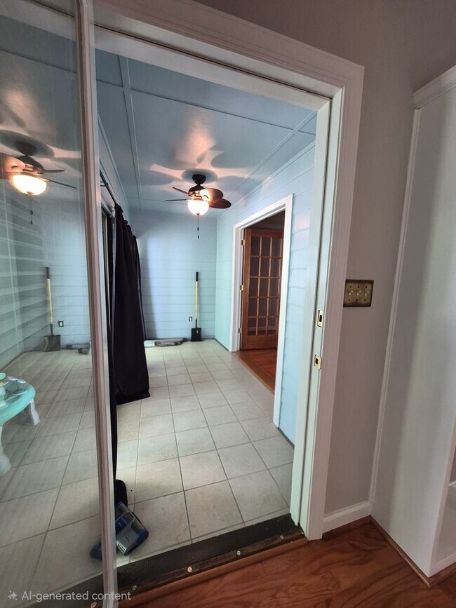 Building Photo - NEW LISTING!!!!!
