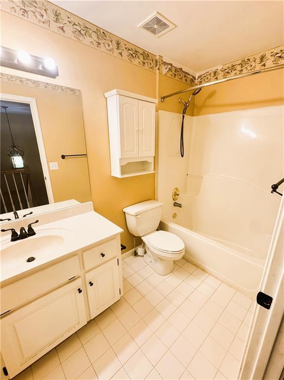 Building Photo - 2550 Wellsley Ln