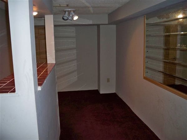 Building Photo - 2341 Eastern Ave SE