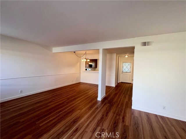 Building Photo - 11 Woodfern