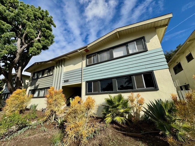 Building Photo - 5415-5469 San Vicente Blvd.