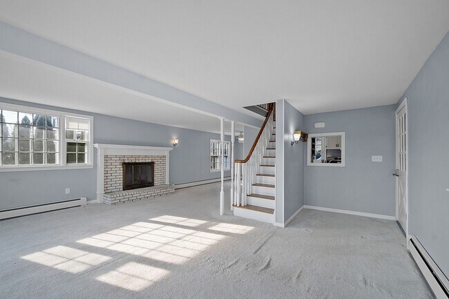 Building Photo - 52 Point Pleasant Rd