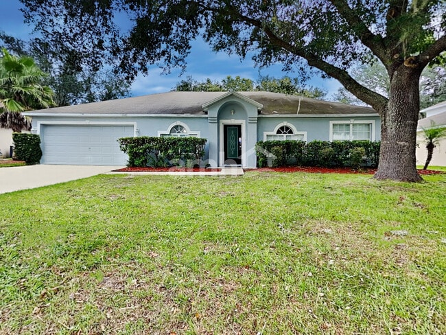 Building Photo - 12285 Hickory Forest Rd