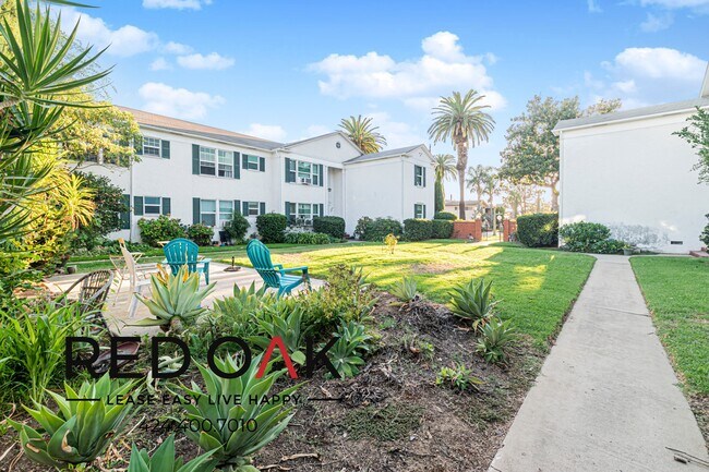 Building Photo - 608 Orange Grove Ave