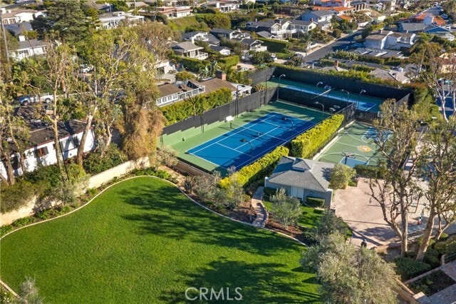 Building Photo - 21 No Vista De La Luna