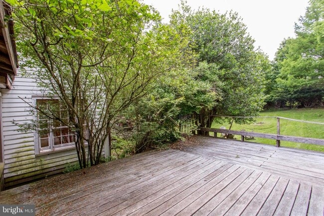 Building Photo - 3115 Gallows Hill Rd