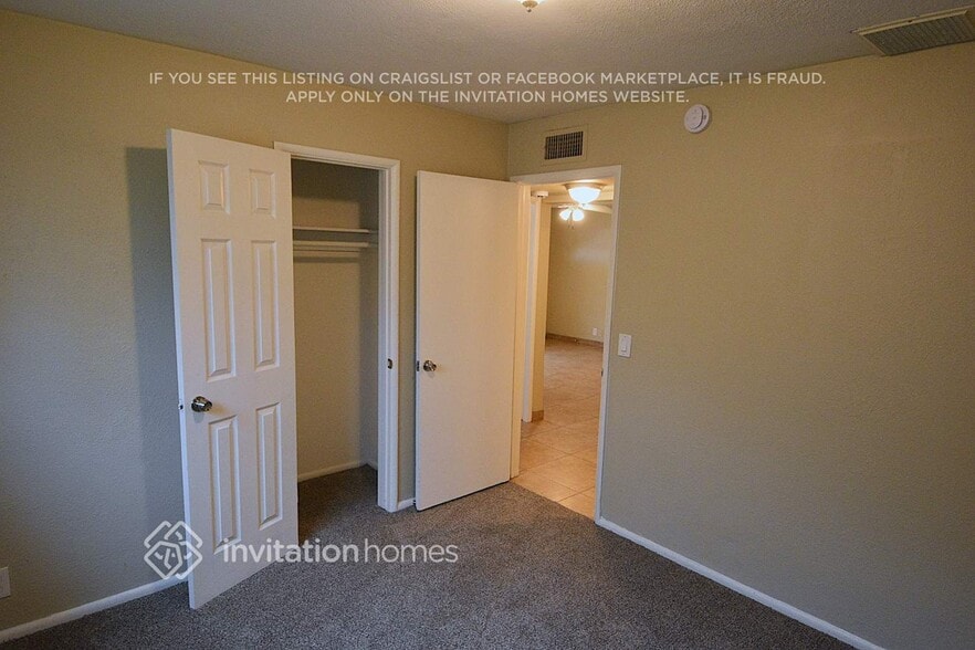 Building Photo - 4126 N Mitchell St