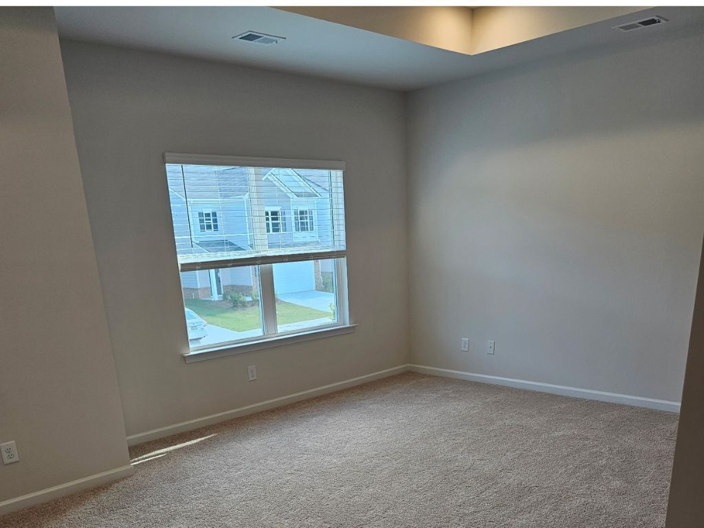 Building Photo - 700 Shetland Trl