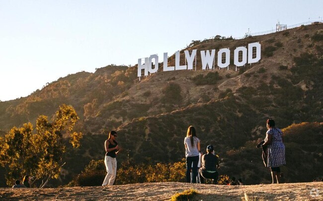 Nestled in famous & bustling, Hollywood, California - The Dream on Tamarind